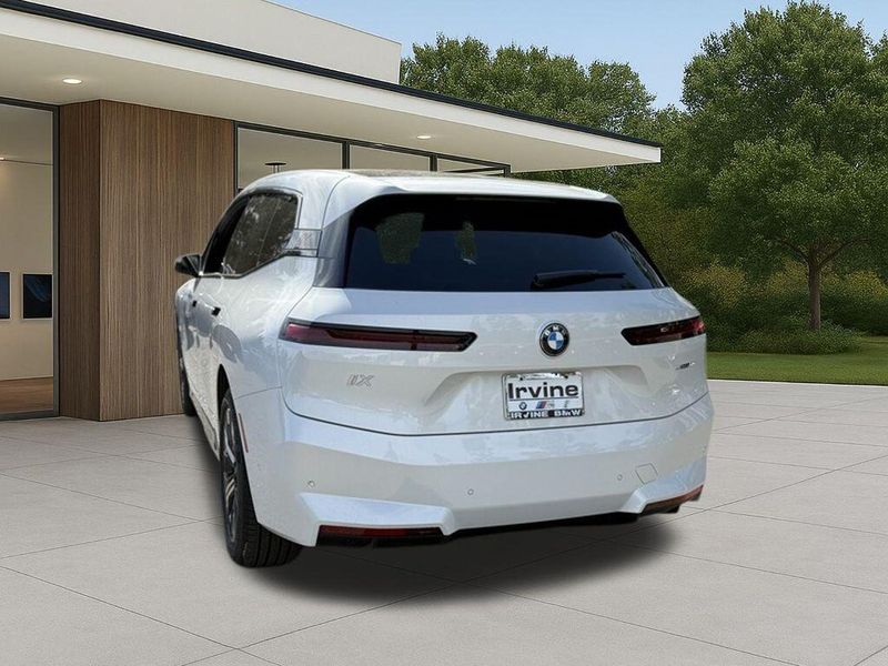 New 2026 BMW iX xDrive60Image 11
