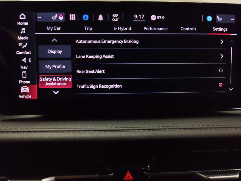 Used 2024 Alfa Romeo Tonale Veloce Premium AWD w/SunroofImage 12