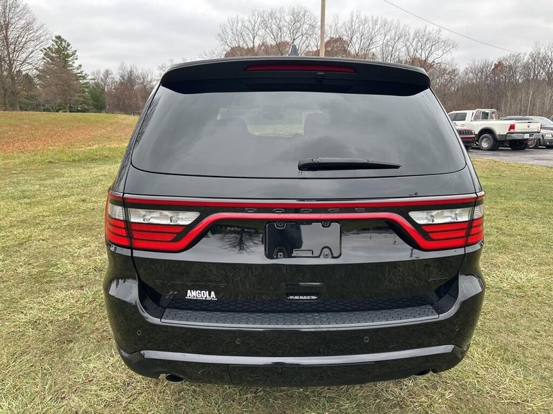 2022 Dodge Durango GT Plus photo 4