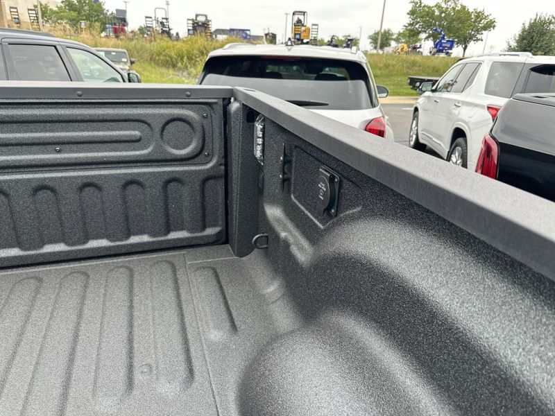 New 2025 RAM 2500 Big Horn Crew Cab 4x4 6