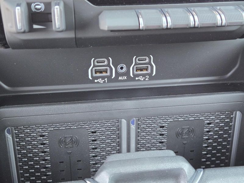 New 2026 RAM 2500 Laramie Crew Cab 4x4 6'4' Box