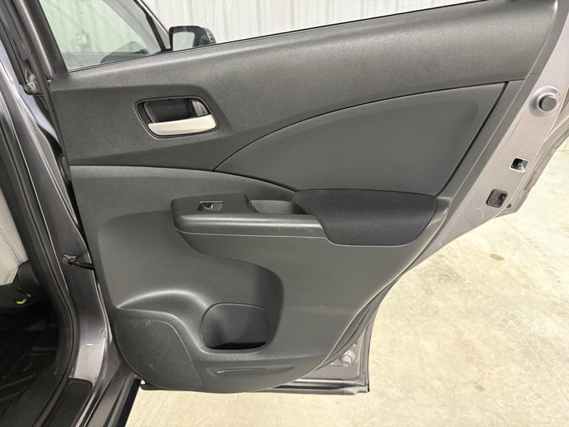 Used 2016 Honda CR-V LXImage 7