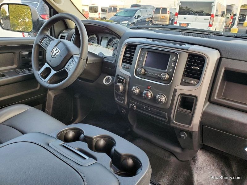 2024 RAM 1500 Classic Tradesman Crew Cab 4x4 5