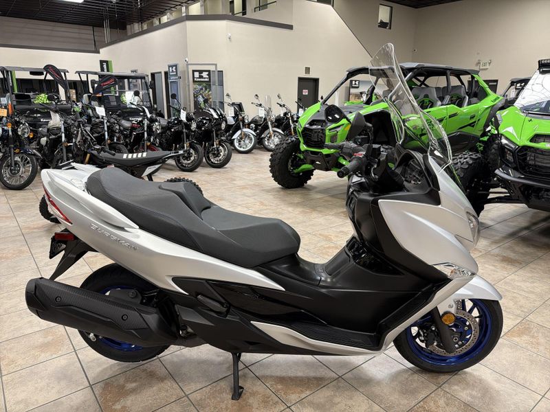 Used 2024 Suzuki Burgman 400 Image 10
