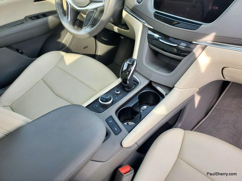 Used 2021 Cadillac XT5 AWD Premium LuxuryImage 20