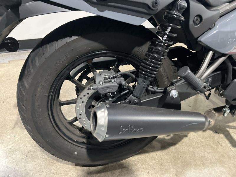 Used 2024 Kawasaki Eliminator Base Image 18