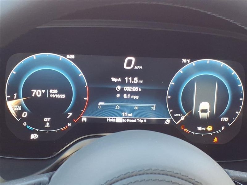 New 2025 Maserati Grecale ModenaImage 25