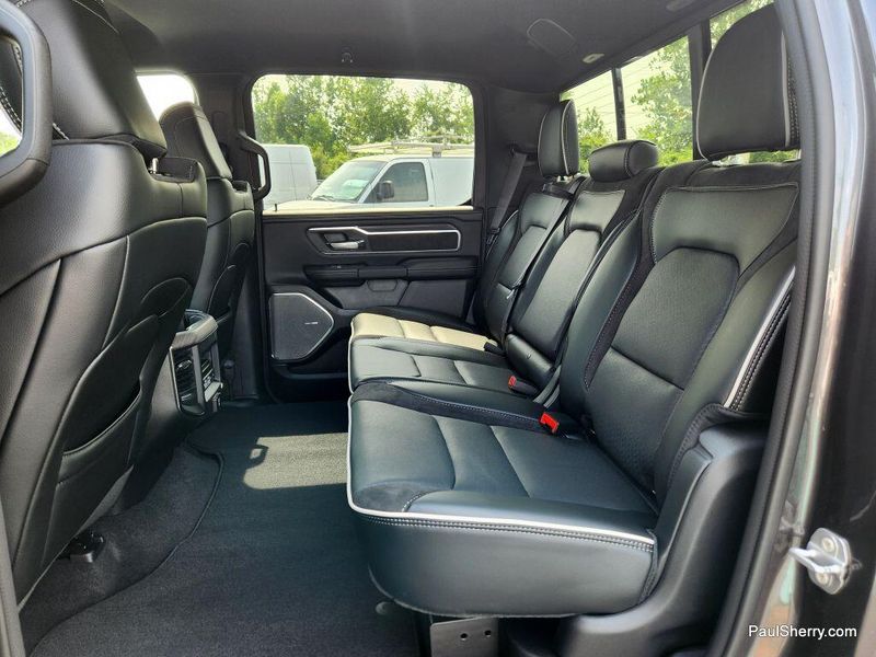 New 2025 RAM 1500 Laramie Crew Cab 4x4 5
