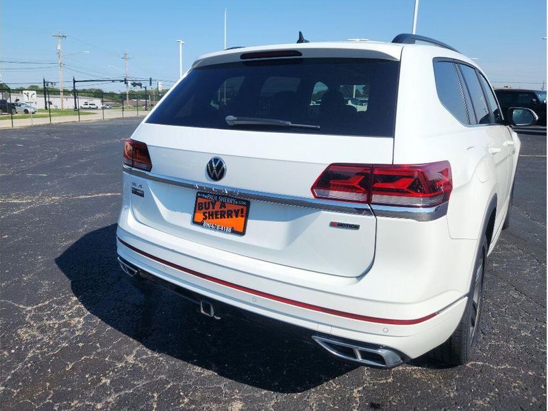 Used 2021 Volkswagen Atlas 3.6L V6 SE w/Technology R-Line