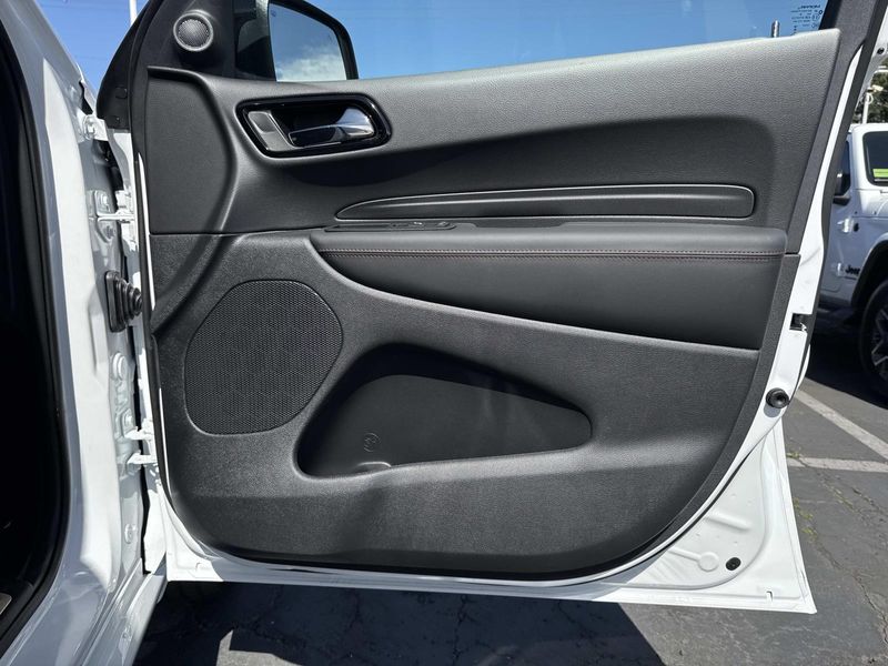 New 2026 Dodge Durango Gt Plus Awd Hemi V8