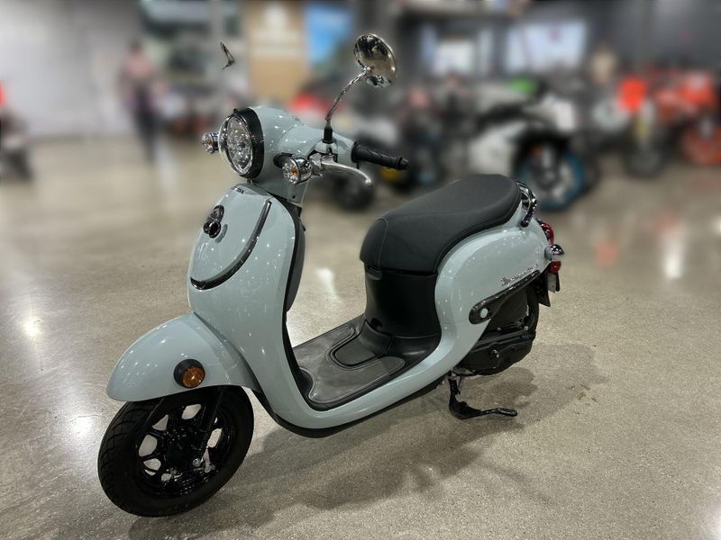Used 2022 Honda Metropolitan Image 16