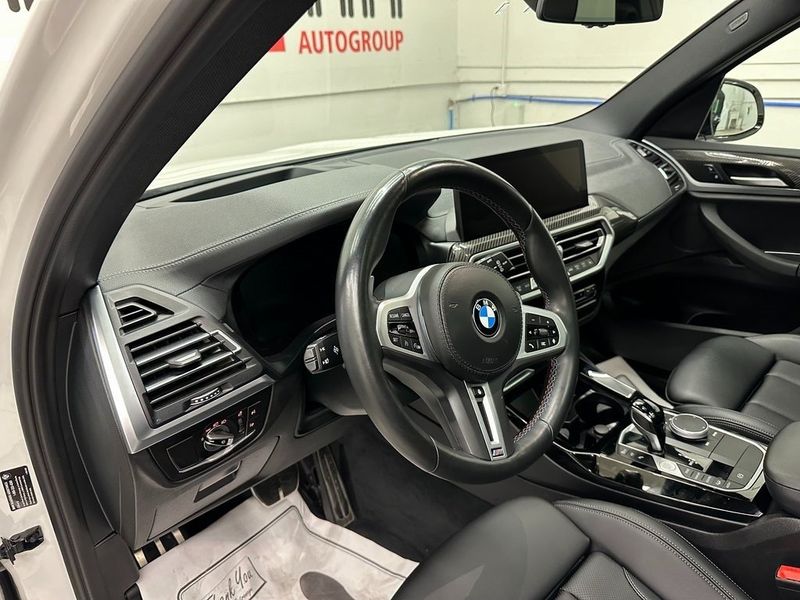 2022 BMW X3 M40iImage 21