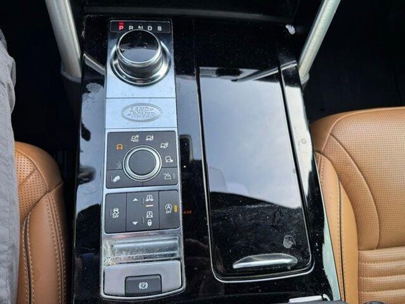 Used 2019 Land Rover Discovery HSE