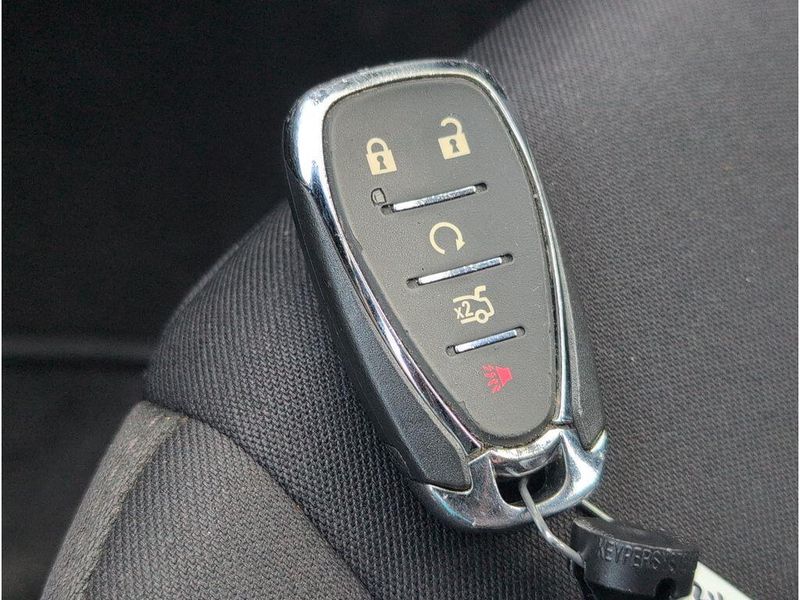 Used 2024 Chevrolet Malibu LTImage 18