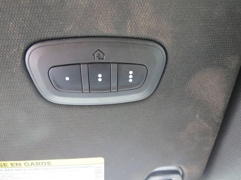 2021 Ram 1500 Rebel photo 18