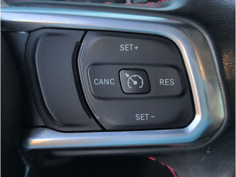 Used 2022 Jeep Gladiator RubiconImage 25