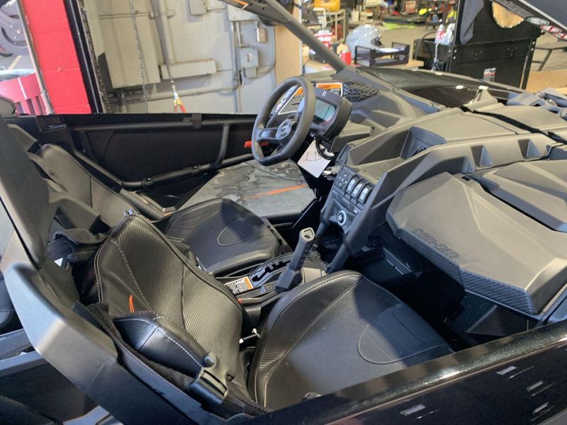 New 2025 Can-Am MAVERICK X3 MAX X RS TURBO RR SMART-SHOX Image 3