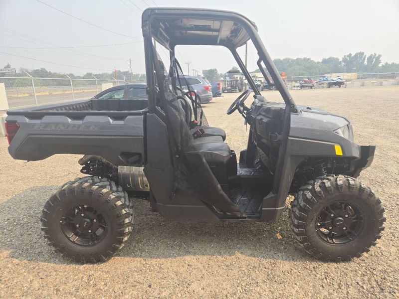 New 2026 Polaris RANGER XP 1000 PREMIUM 