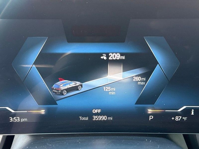 Used 2023 BMW iX M60Image 27