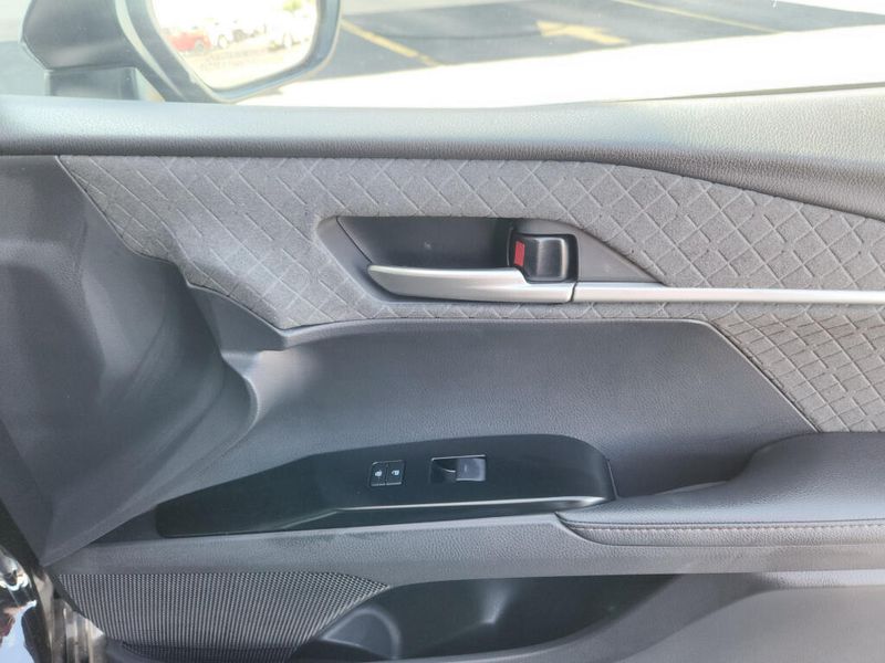 Used 2025 Toyota Camry XLE