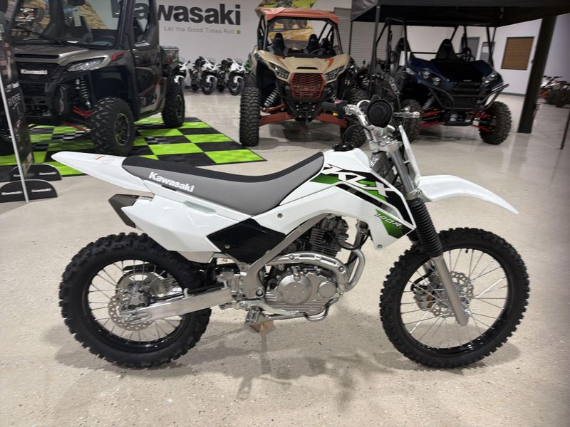 New 2026 Kawasaki KLX 140R L Image 18