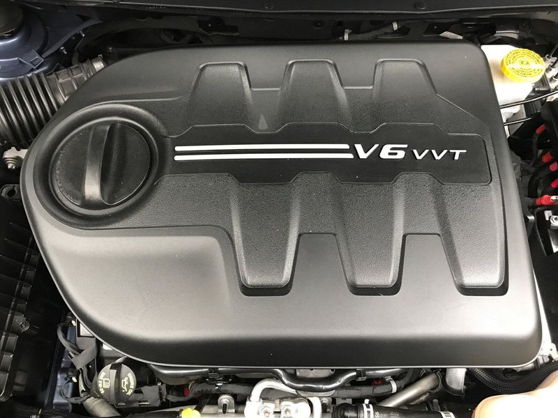 2021 Jeep Cherokee Latitude LuxImage 19