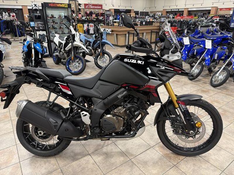 New 2025 Suzuki V-STROM 1050DE Image 10