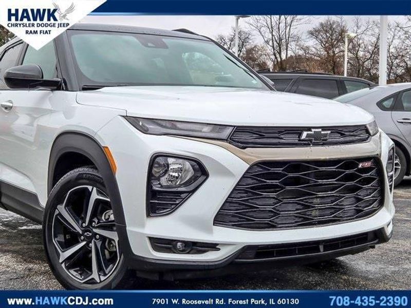 2023 Chevrolet Trailblazer RS photo 2