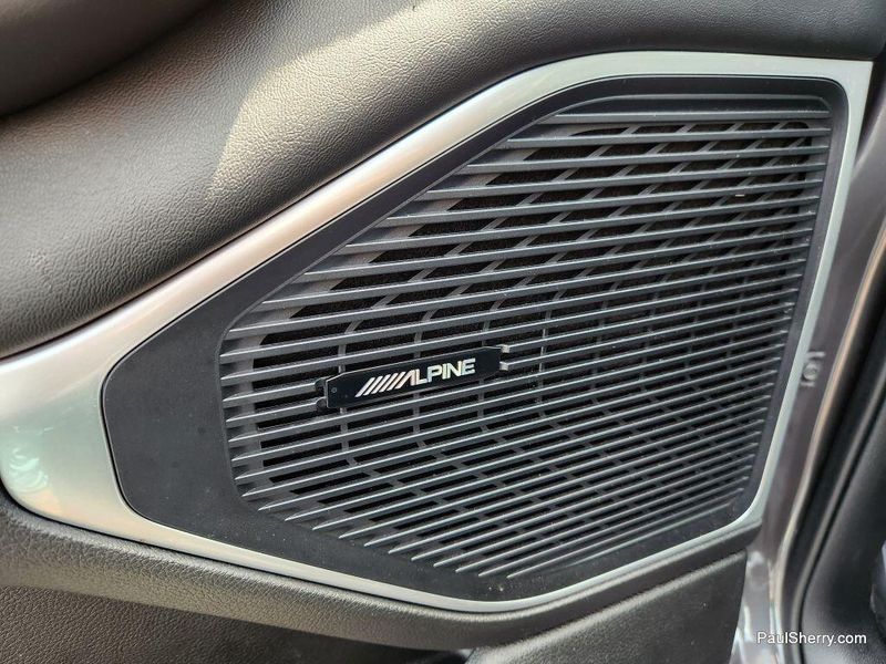 2024 Jeep Wagoneer Series II CarbideImage 22