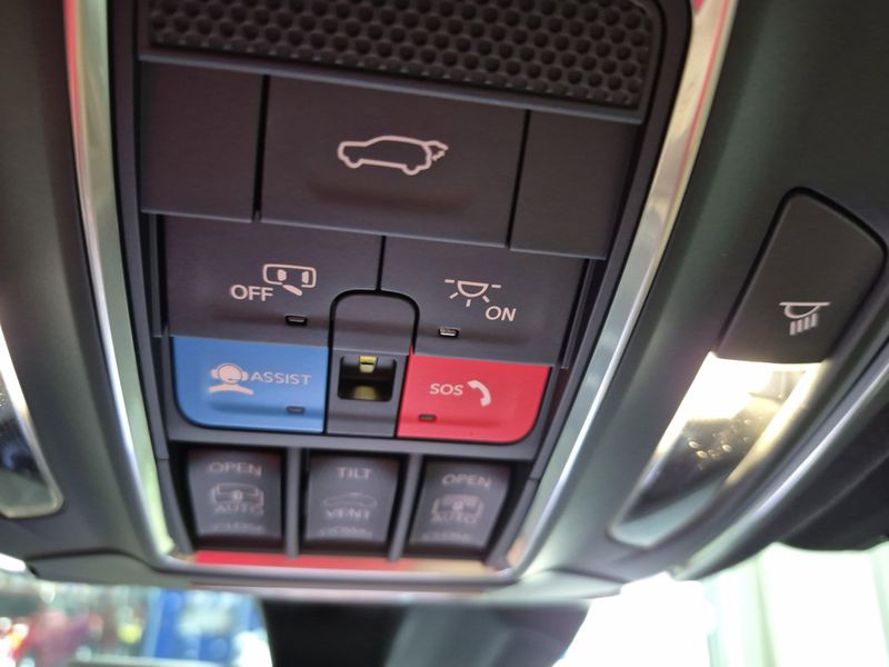 2025 Jeep Grand Cherokee Limited 4x4Image 38