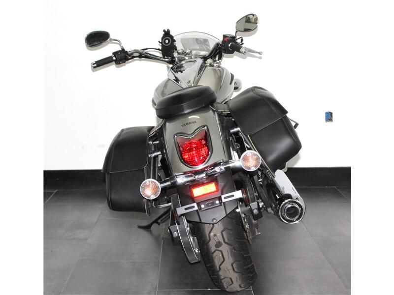Used 2012 Yamaha V-STAR 950 Image 2