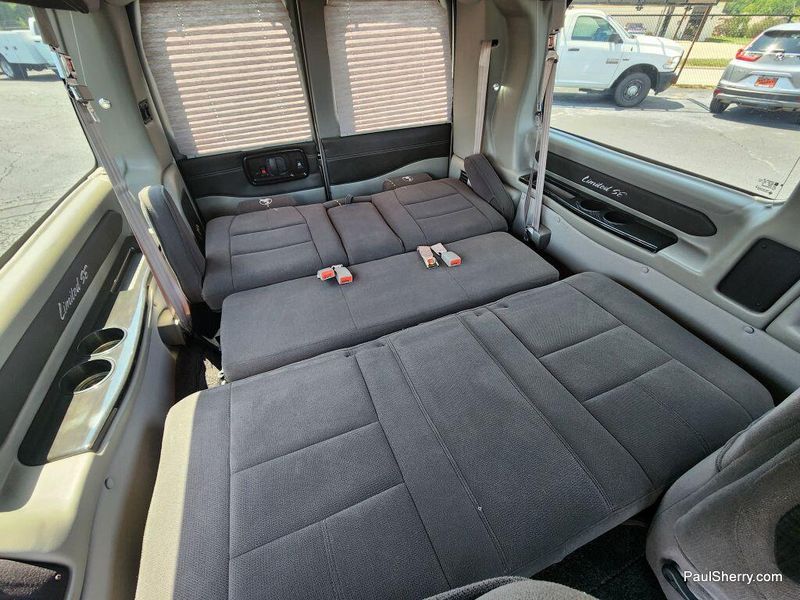 Used 2019 Chevrolet Express 2500 Image 7