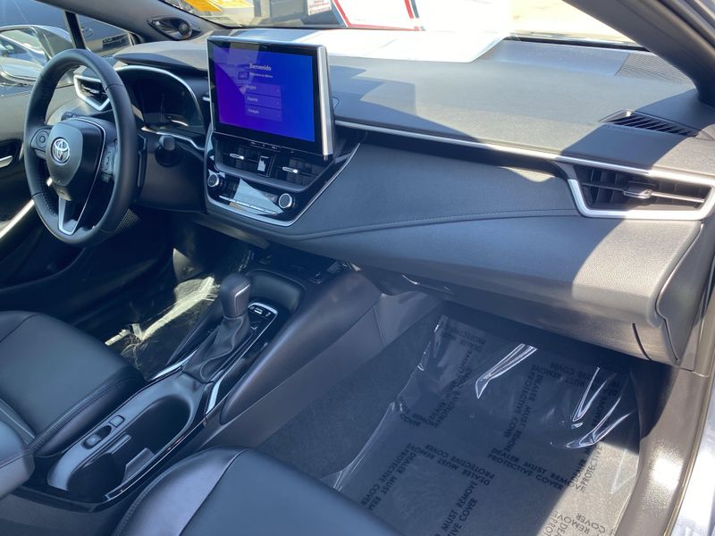 Used 2025 Toyota Corolla XSEImage 9