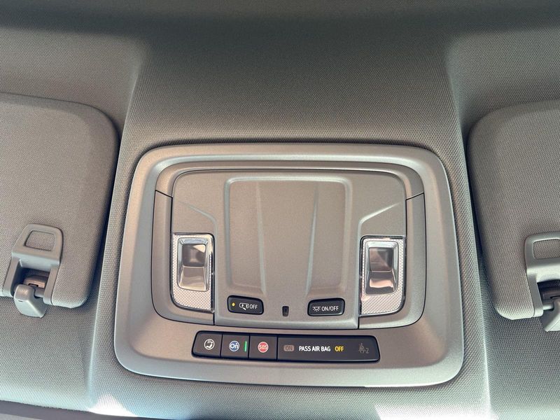 2026 Gmc Sierra HD Pro photo 37