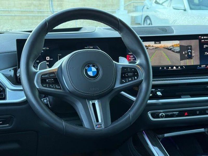 Used 2025 BMW X7 M60iImage 30