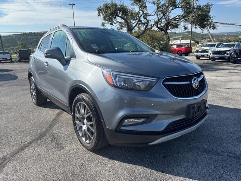 2019 Buick Encore Sport Touring photo 3
