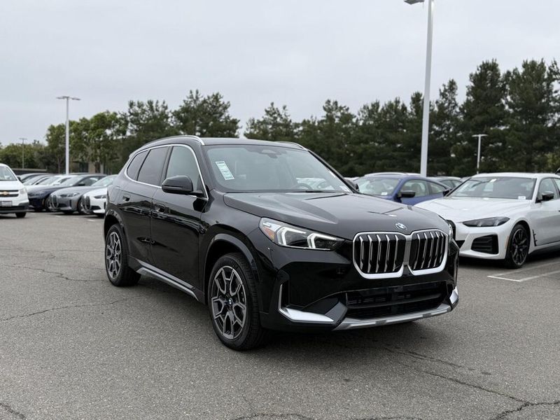 2025 BMW X1 xDrive28iImage 4