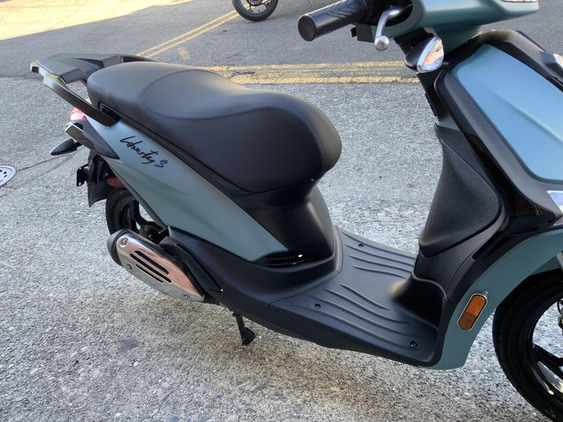 New 2027 PIAGGIO LIBERTY 50 S 