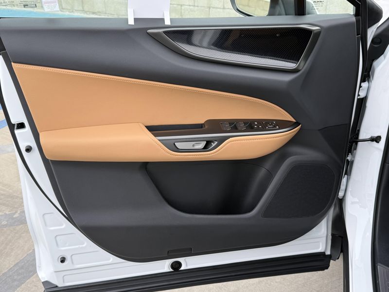 Used 2026 Lexus NX 350hImage 16