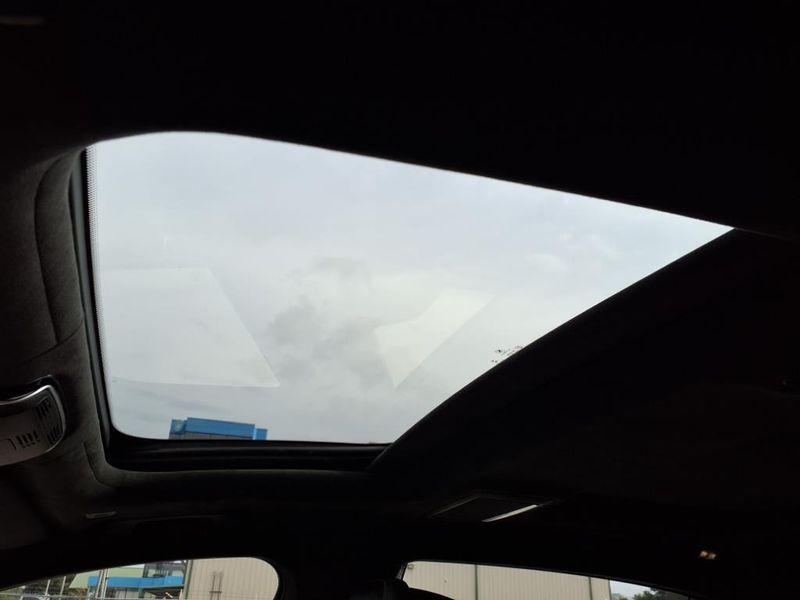2016 BMW 750i 750iImage 8