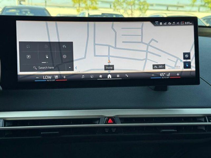 Used 2026 BMW iX xDrive60Image 30