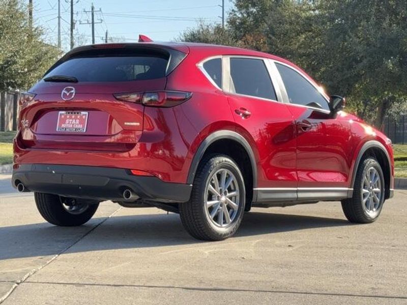 2023 Mazda CX-5 2.5 S Preferred PackageImage 13