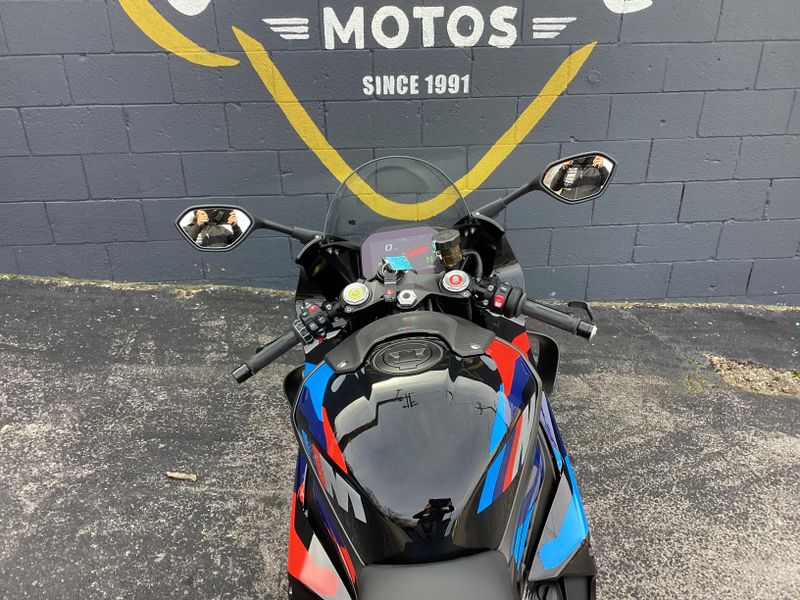 New 2026 BMW M 1000 RR 