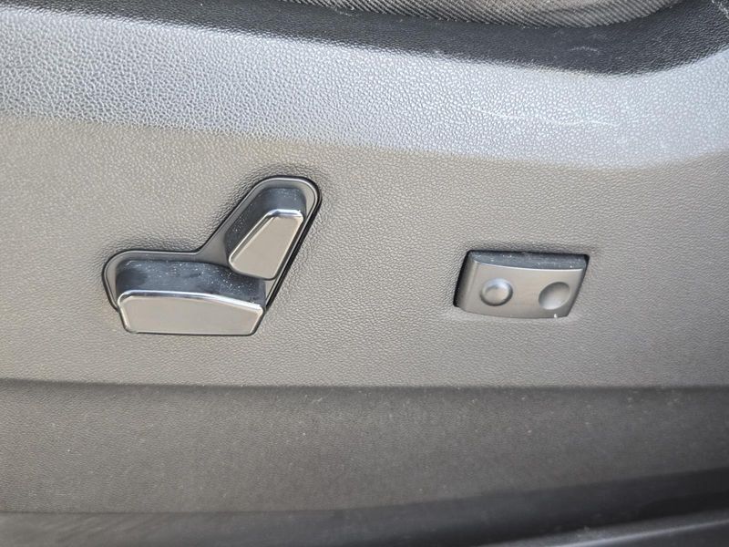 Used 2014 Dodge Grand Caravan 4dr Wgn R/T