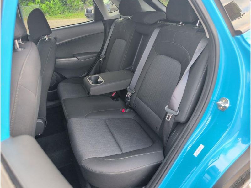 Used 2022 Hyundai Kona SELImage 29