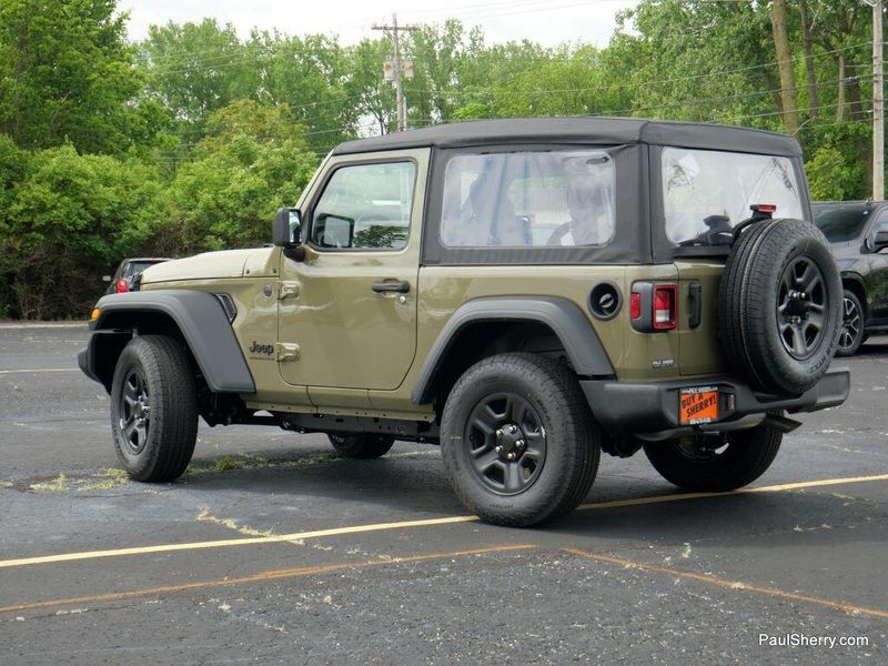 2025 Jeep Wrangler 2-door SportImage 7