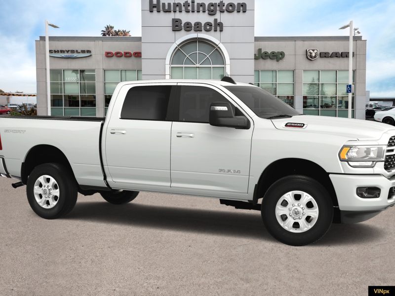 2023 RAM 2500 Big Horn Crew Cab 4x4Image 8