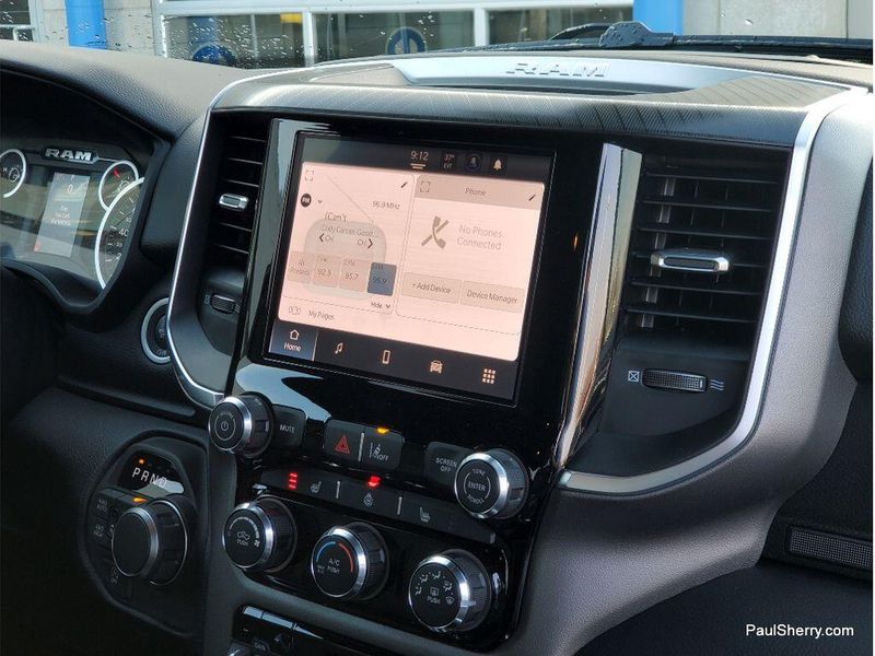 New 2026 RAM 1500 Big Horn Crew Cab 4x4 5'7' Box