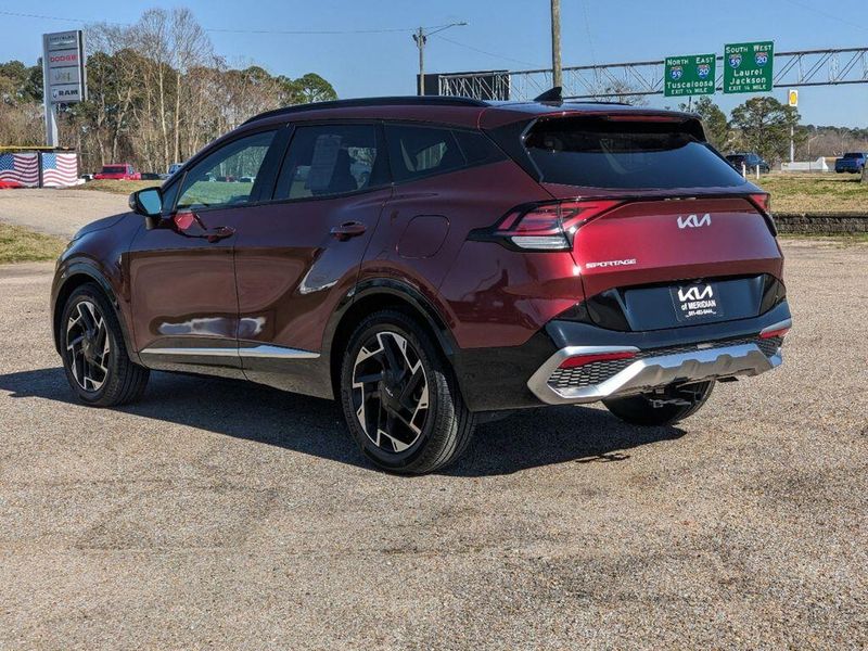 Used 2023 Kia Sportage SX-PrestigeImage 5