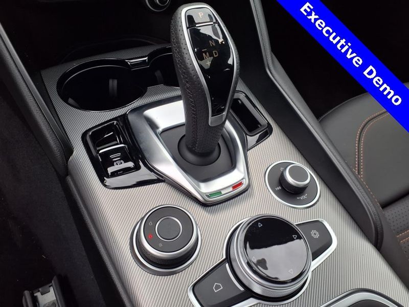 New 2025 Alfa Romeo Giulia Intensa RwdImage 23
